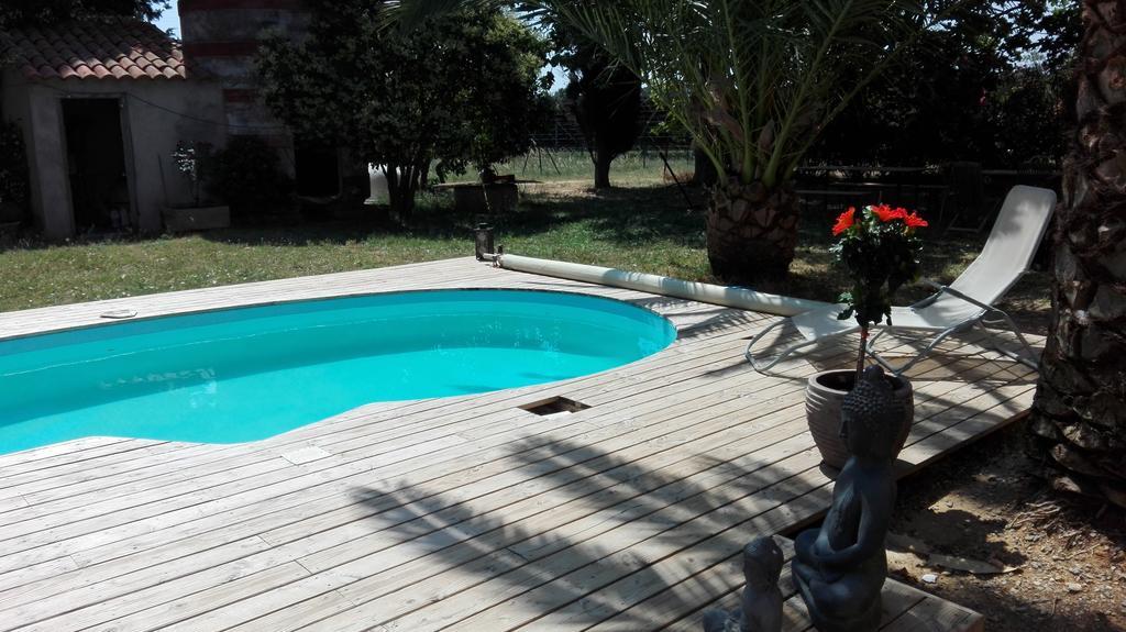 Domaine Les Amarats Hotel Narbona Exterior foto